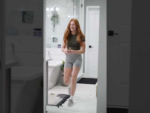 Rate my dancing skill!! #shorts #viral #meetthemoores #couple #dancevideo #ginger #redhead