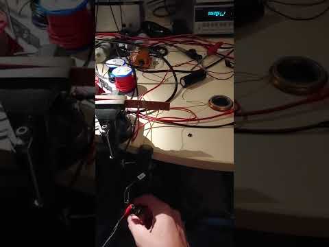 How to switch a few hundred amps for a few cents (triggered spark gap)